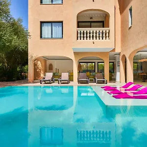 Aparthotel Sinfony