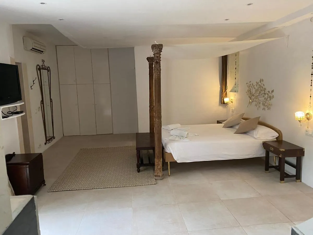 *** Guest house Can Iara Sant Miquel De Balansat Spain